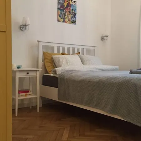 Διαμέρισμα Corner 3 I Old Town I *